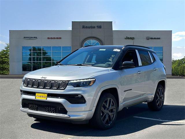 new 2024 Jeep Compass car, priced at $33,555