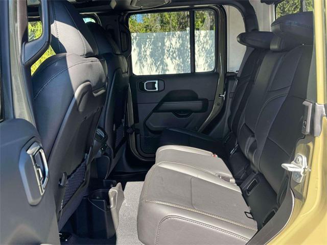 new 2025 Jeep Gladiator car, priced at $45,160