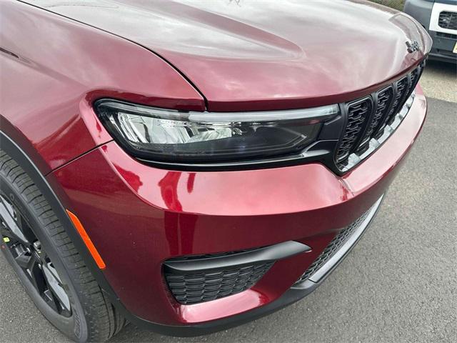 new 2025 Jeep Grand Cherokee car, priced at $39,630