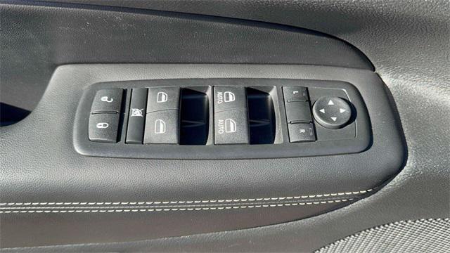 used 2015 Jeep Grand Cherokee car, priced at $12,995