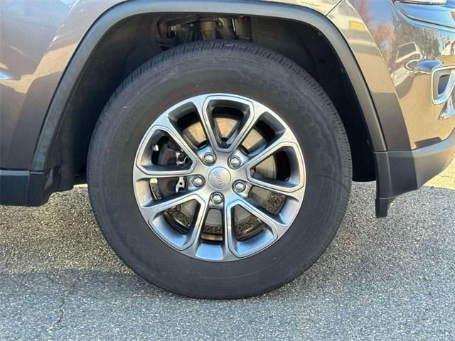 used 2015 Jeep Grand Cherokee car, priced at $12,995