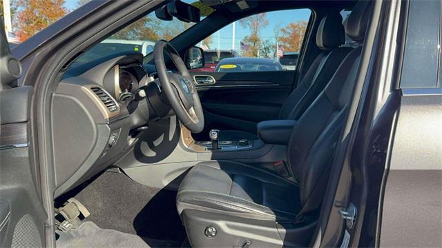 used 2015 Jeep Grand Cherokee car, priced at $12,995