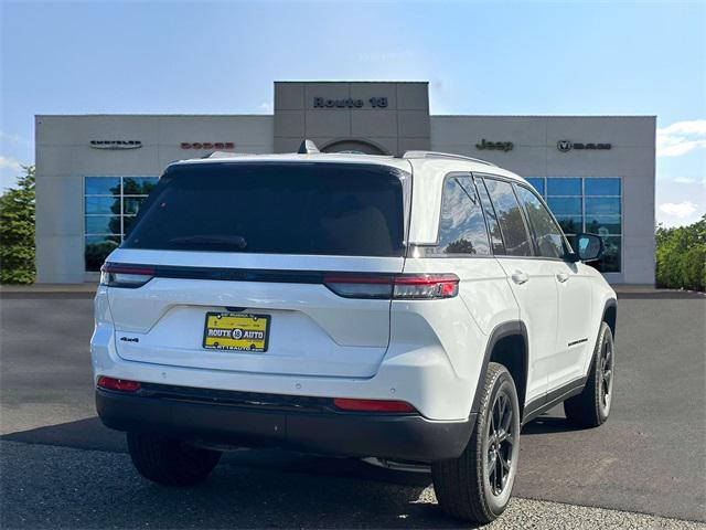 new 2025 Jeep Grand Cherokee car, priced at $45,935