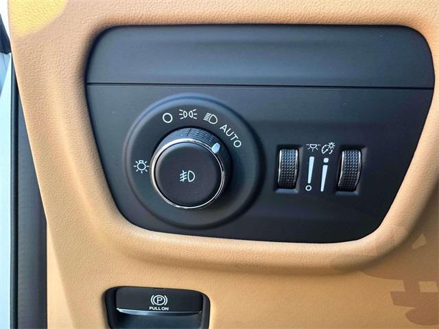 used 2023 Jeep Grand Cherokee L car