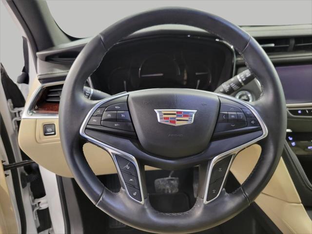 used 2017 Cadillac XT5 car, priced at $20,000