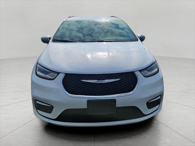 used 2023 Chrysler Pacifica car, priced at $40,000