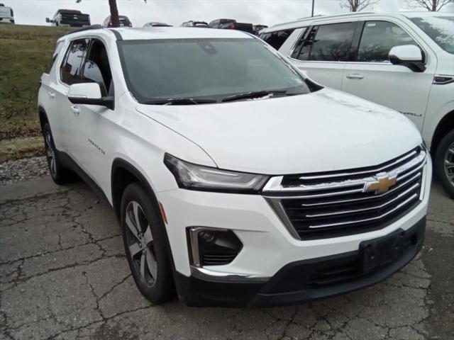 used 2022 Chevrolet Traverse car, priced at $32,396