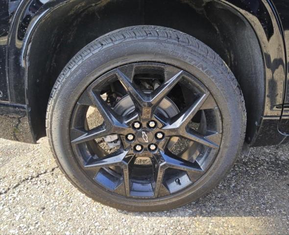 used 2024 Chevrolet Traverse car, priced at $53,375