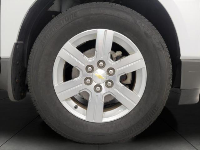 used 2009 Chevrolet Traverse car, priced at $10,526