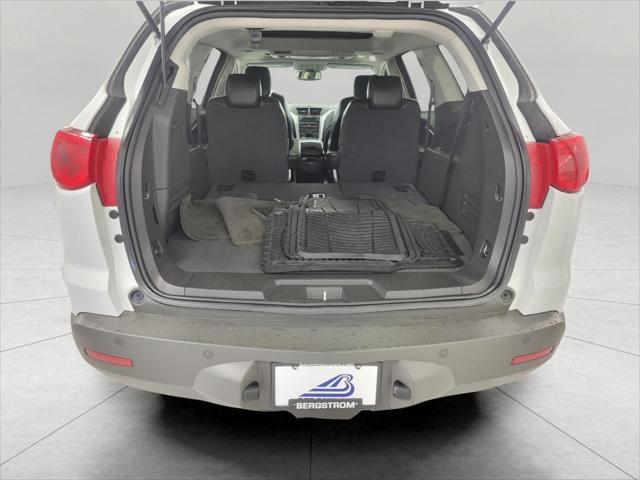 used 2009 Chevrolet Traverse car, priced at $10,526