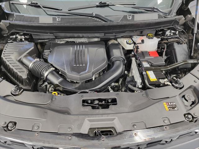 used 2024 Chevrolet Traverse car, priced at $55,130