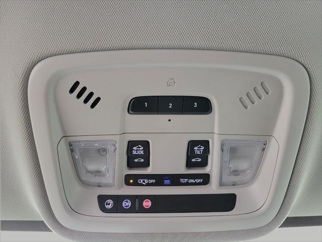 used 2018 Chevrolet Traverse car, priced at $19,563