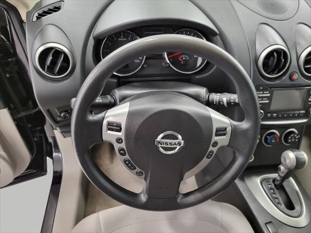 used 2015 Nissan Rogue Select car, priced at $9,000
