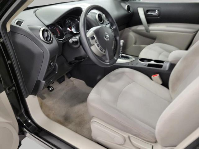 used 2015 Nissan Rogue Select car, priced at $9,000