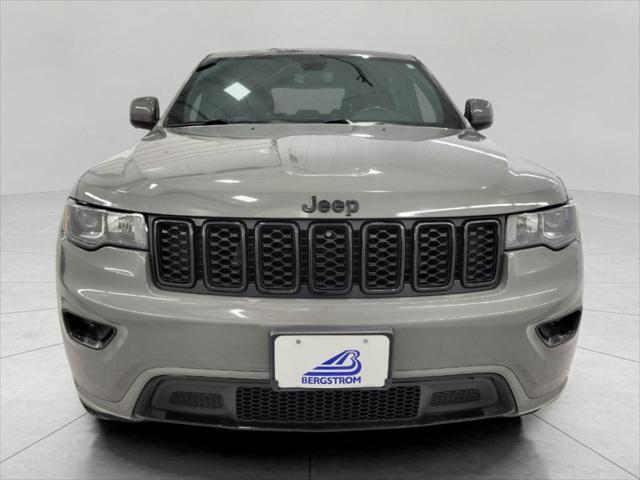 used 2020 Jeep Grand Cherokee car, priced at $24,589