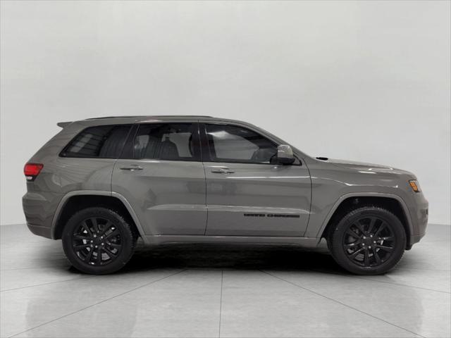 used 2020 Jeep Grand Cherokee car, priced at $24,589