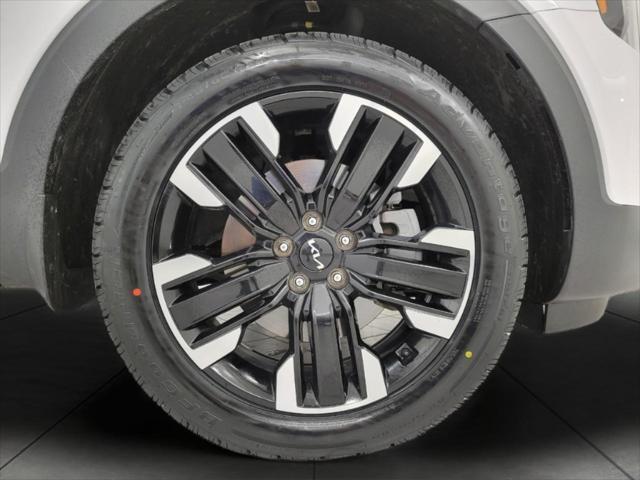 used 2024 Kia Telluride car, priced at $39,986