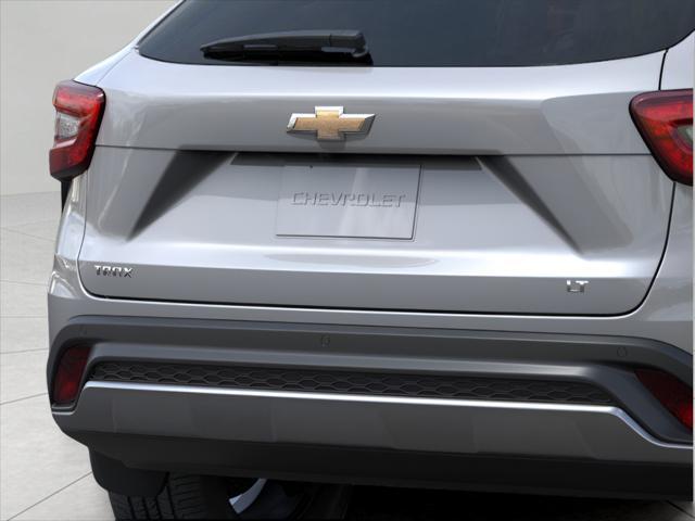 new 2025 Chevrolet Trax car, priced at $25,304