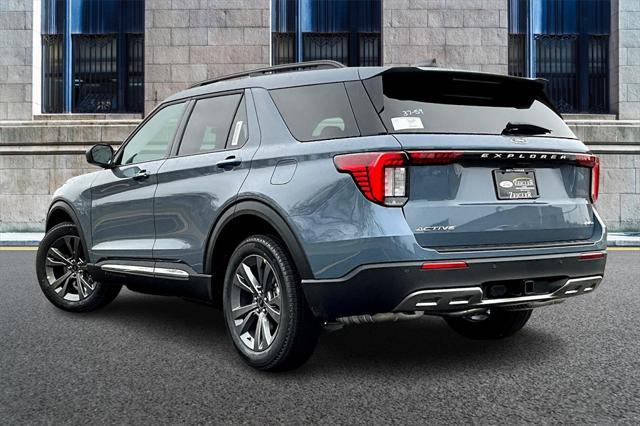 new 2025 Ford Explorer car, priced at $47,419