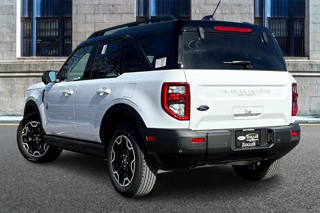 new 2025 Ford Bronco Sport car, priced at $37,185