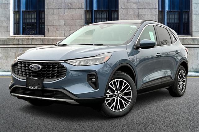 new 2025 Ford Escape car, priced at $41,490