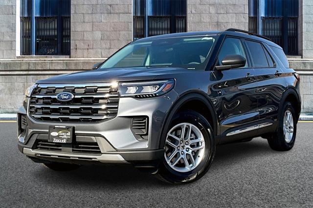 new 2025 Ford Explorer car, priced at $41,299