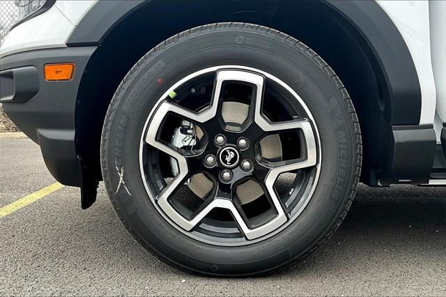 new 2024 Ford Bronco Sport car, priced at $31,633