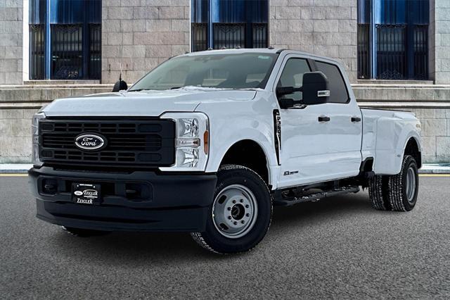 new 2025 Ford F-350 car, priced at $68,341