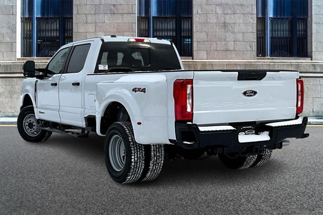 new 2025 Ford F-350 car, priced at $68,341