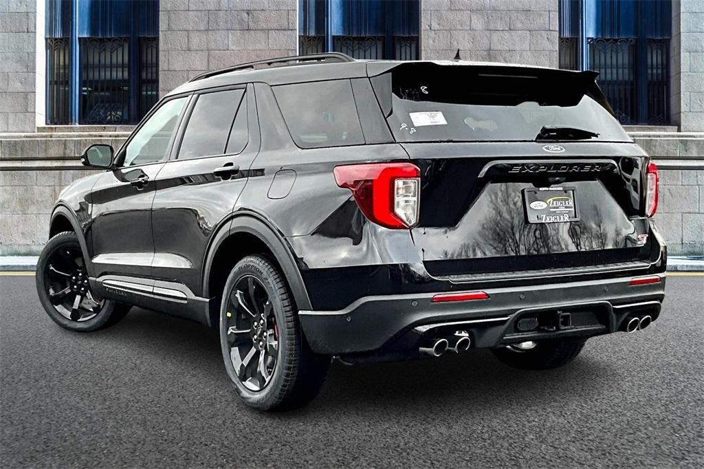 new 2024 Ford Explorer car, priced at $59,426
