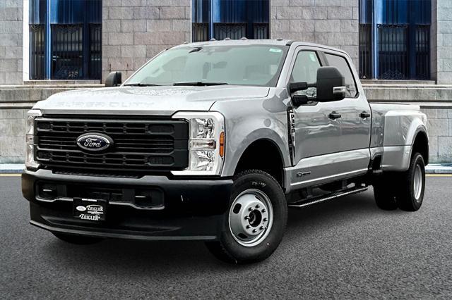 new 2024 Ford F-350 car, priced at $65,279