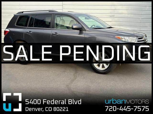 used 2012 Toyota Highlander car, priced at $16,990