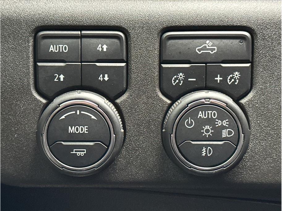 used 2022 Chevrolet Silverado 1500 car, priced at $39,990
