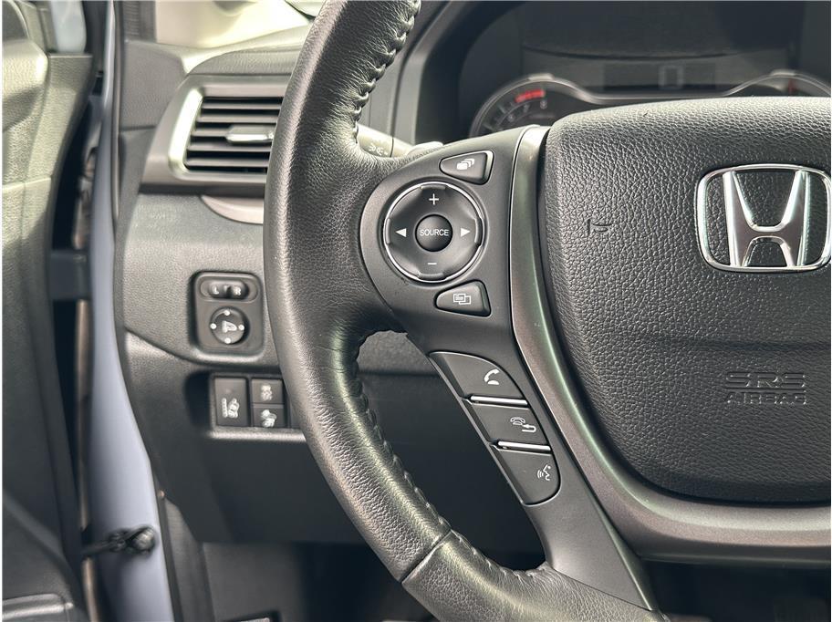 used 2023 Honda Ridgeline car, priced at $30,990