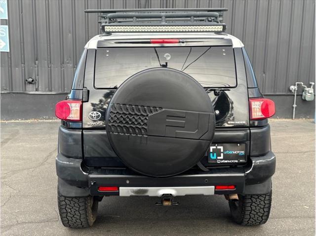 used 2007 Toyota FJ Cruiser car, priced at $20,990