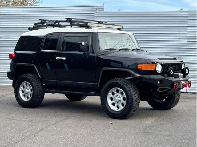 used 2007 Toyota FJ Cruiser car, priced at $20,990