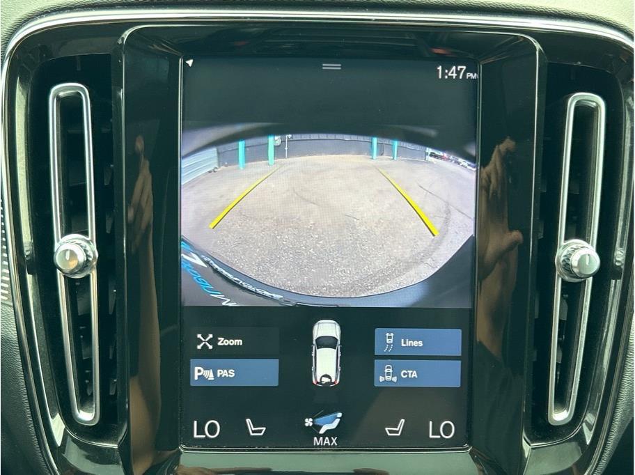 used 2020 Volvo XC40 car, priced at $25,790