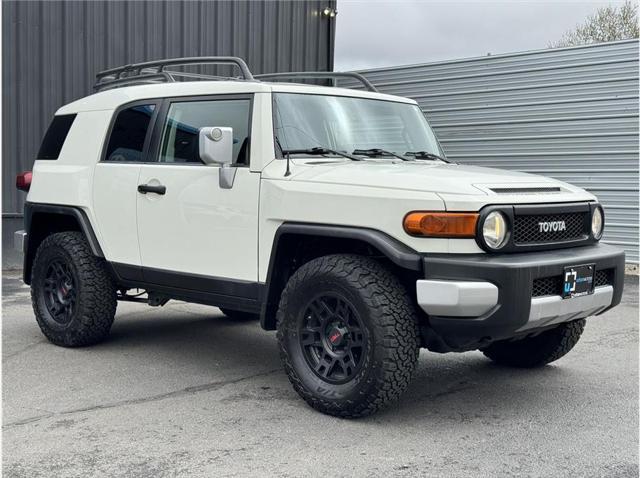 used 2012 Toyota FJ Cruiser car, priced at $30,490