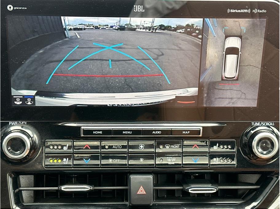 used 2021 Toyota Highlander car, priced at $35,990