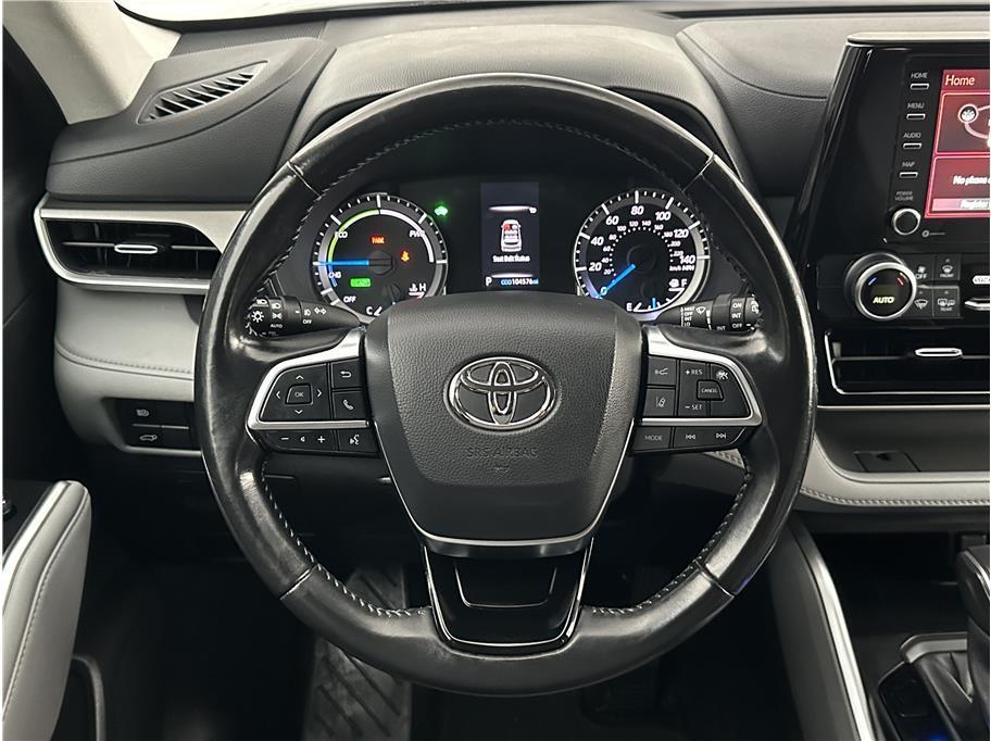 used 2021 Toyota Highlander Hybrid car, priced at $27,990