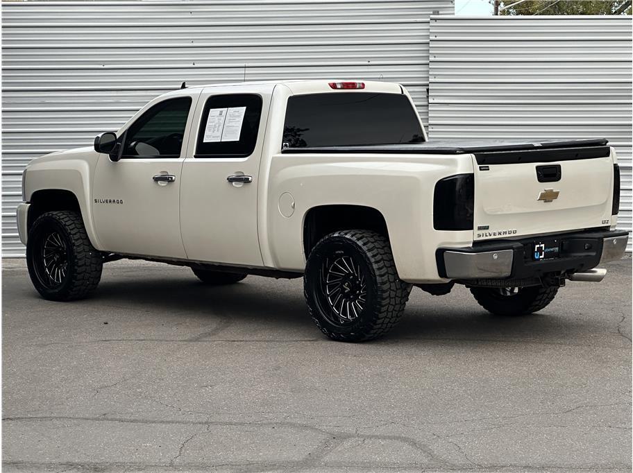 used 2011 Chevrolet Silverado 1500 car, priced at $18,990