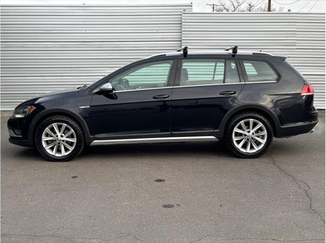 used 2019 Volkswagen Golf Alltrack car, priced at $21,990