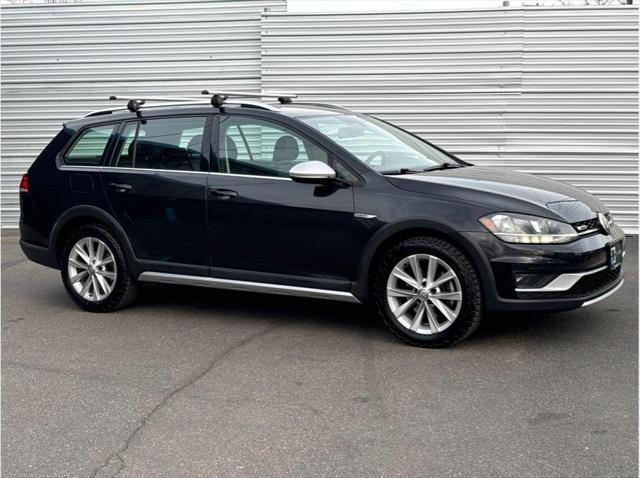 used 2019 Volkswagen Golf Alltrack car, priced at $21,990