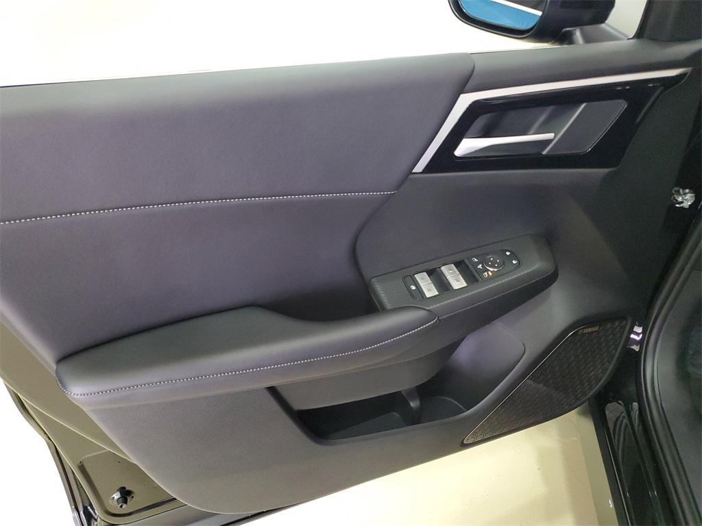 new 2025 Mitsubishi Outlander car, priced at $38,111