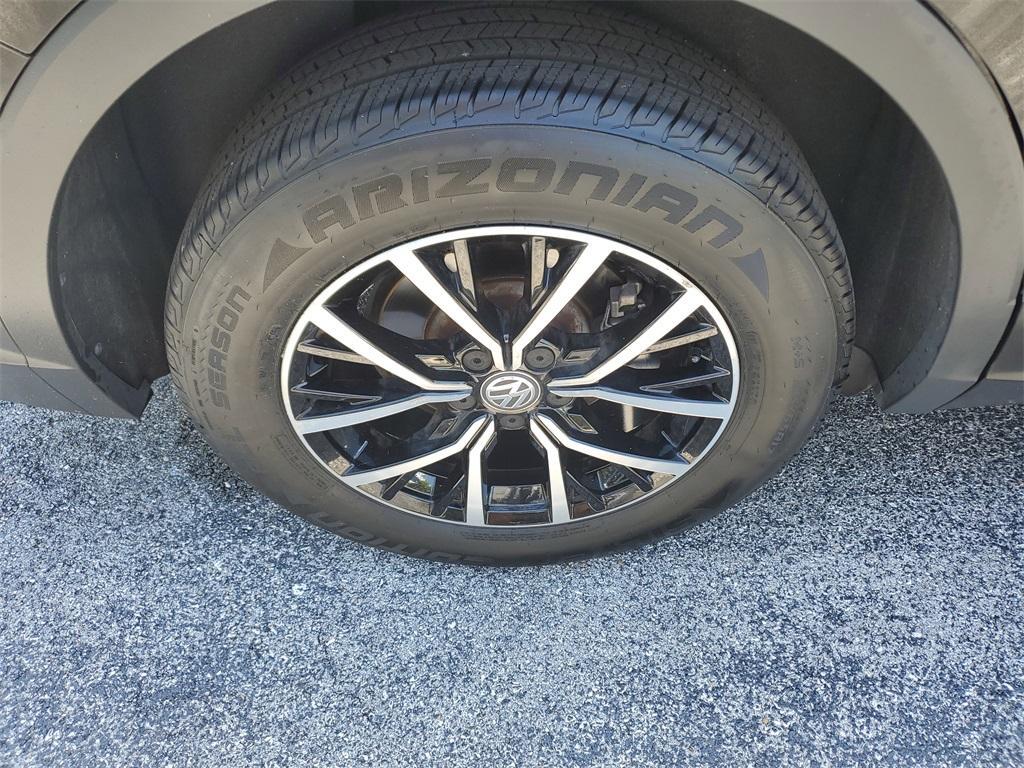 used 2021 Volkswagen Tiguan car, priced at $19,399