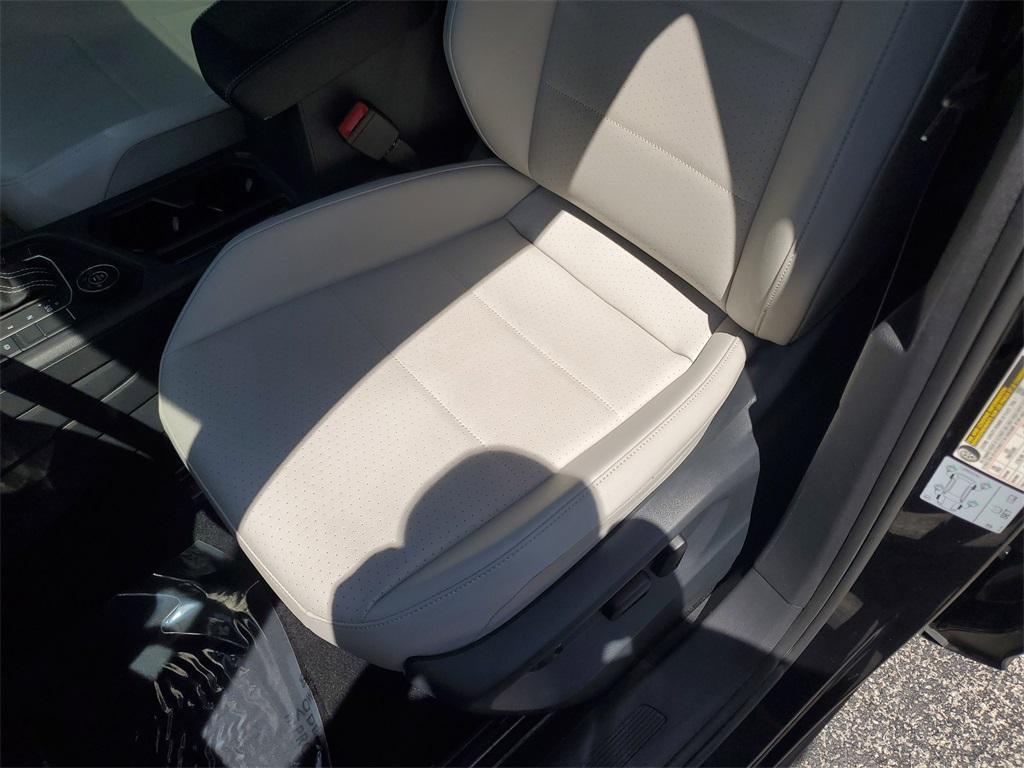 used 2021 Volkswagen Tiguan car, priced at $19,399