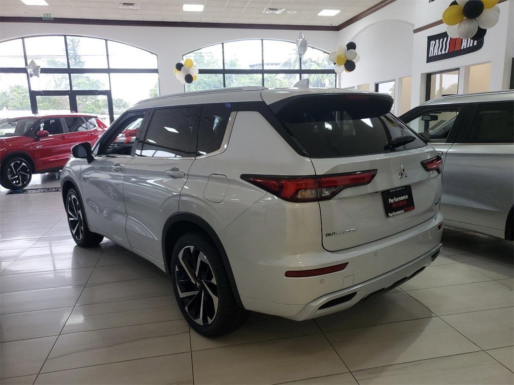 new 2025 Mitsubishi Outlander PHEV car, priced at $49,995