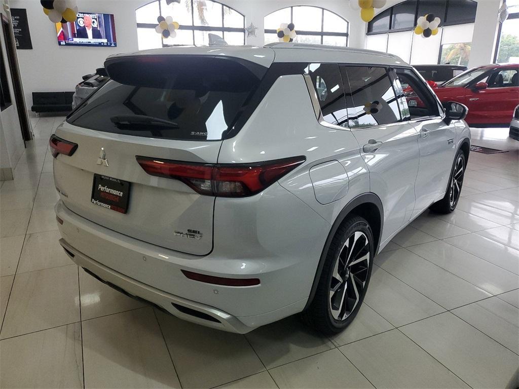 new 2025 Mitsubishi Outlander PHEV car, priced at $49,995