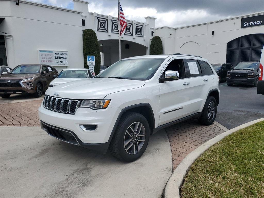 used 2022 Jeep Grand Cherokee WK car, priced at $21,618