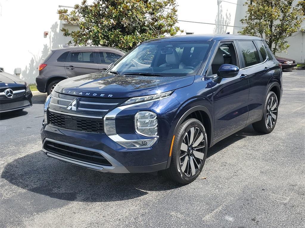 new 2025 Mitsubishi Outlander car, priced at $25,190